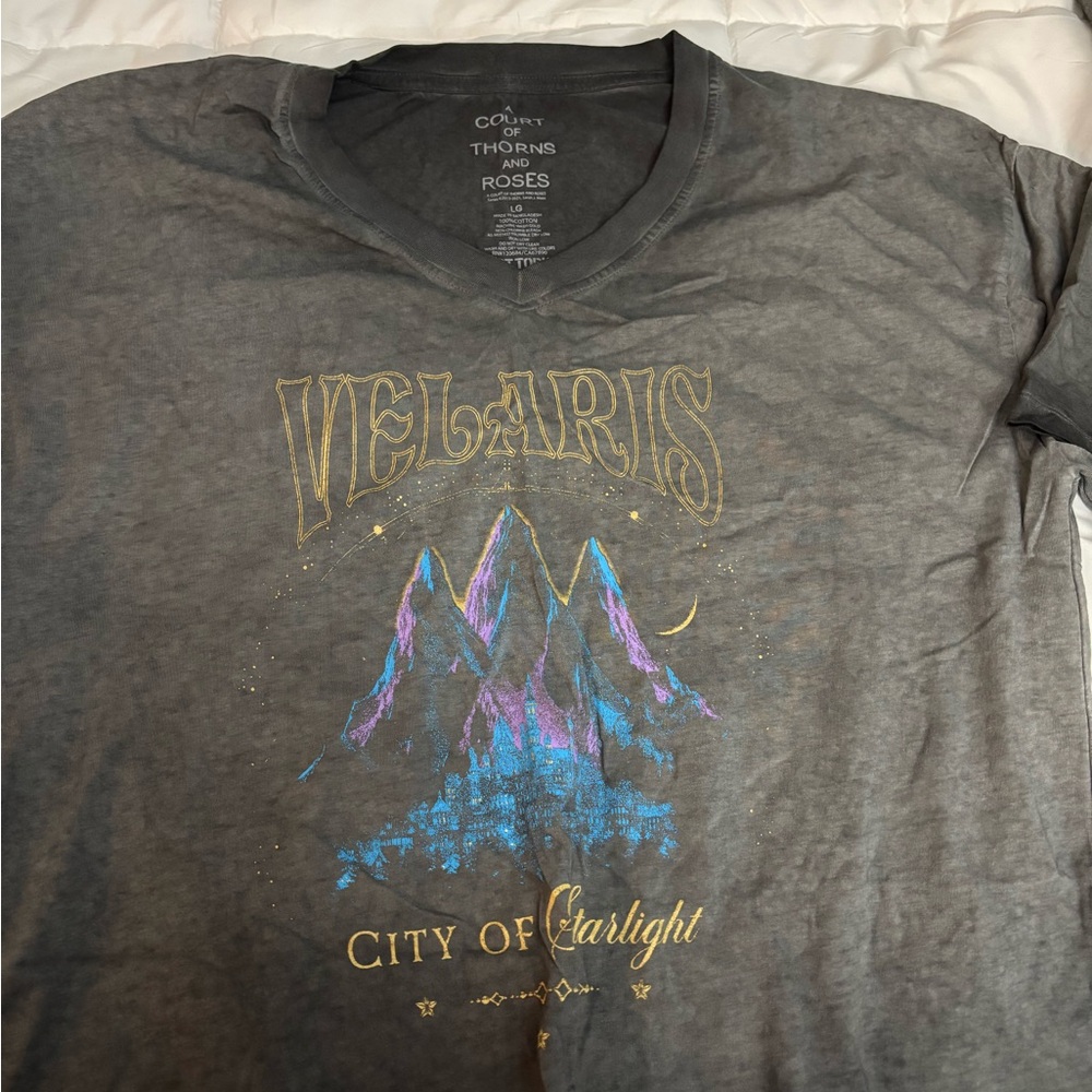 Velaris Gray Graphic T-Shirt